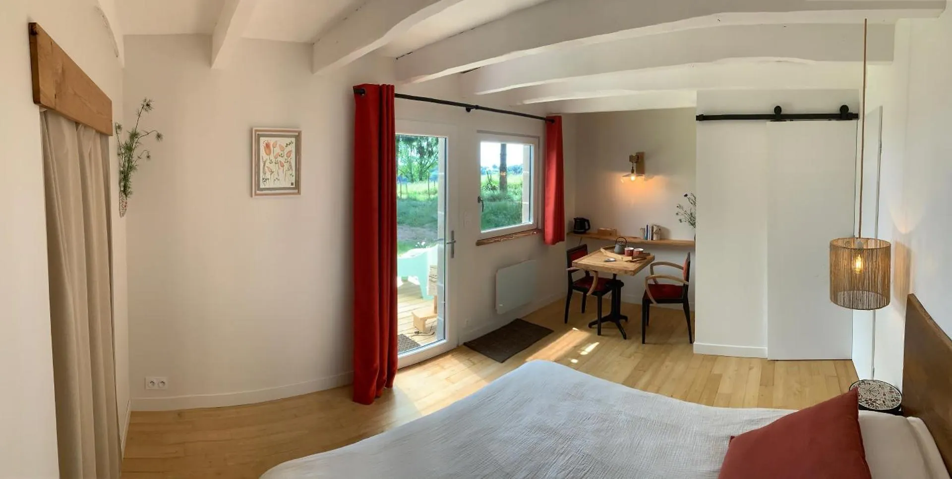 Aux Logis De Fonfroide Chez Mylene & David Bed & Breakfast Marcoles France